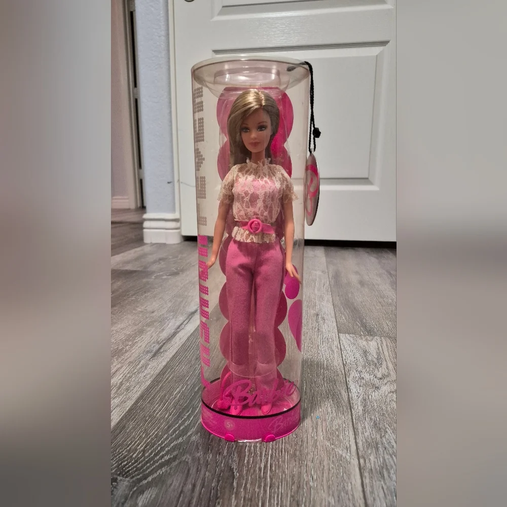 RARE Barbie Fashion Fever 2006 Release - Picture 1 of 3
